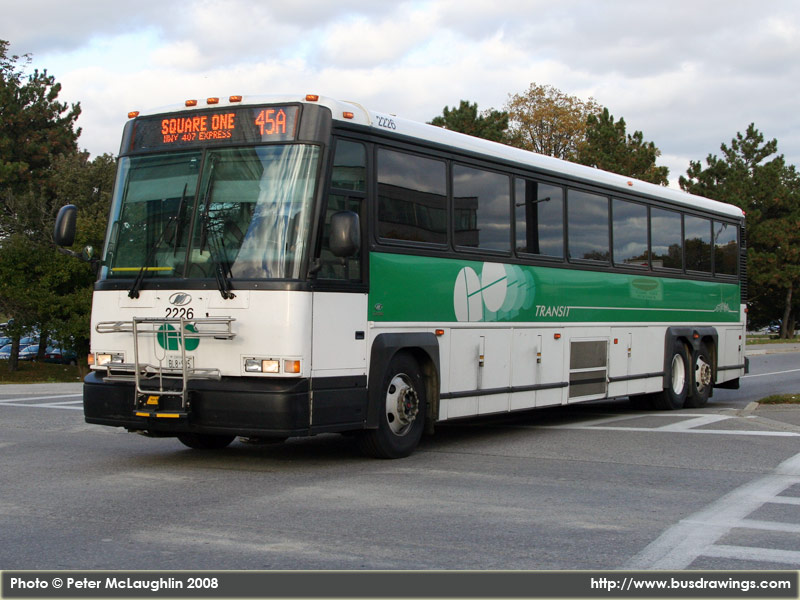  GO Transit - 2004 MCI D4500 (ZF Trans.)